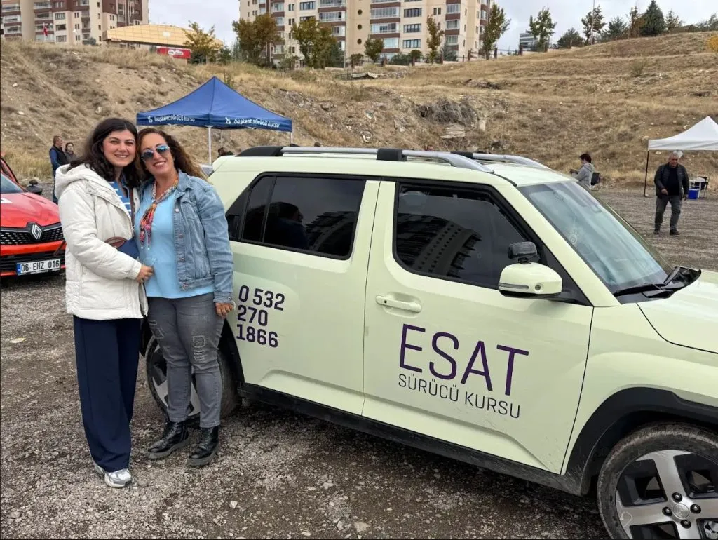 Esat Sürücü Kursu - 2026 Ocak Esat Sürücü Kursu ehliyet fiyatları