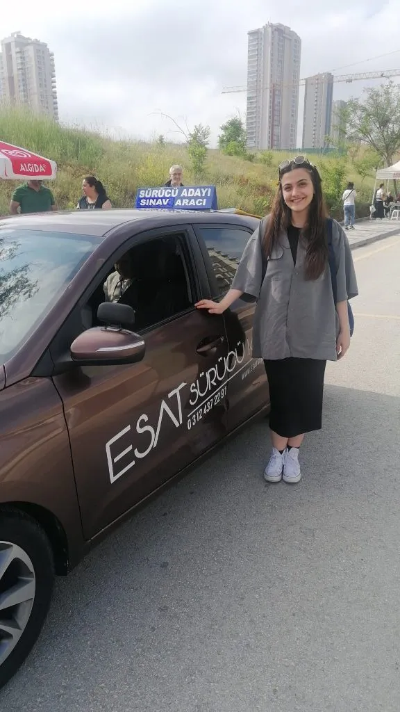 Trafik Kazasında Yapılması Gerekenler | Esat Sürücü Kursu