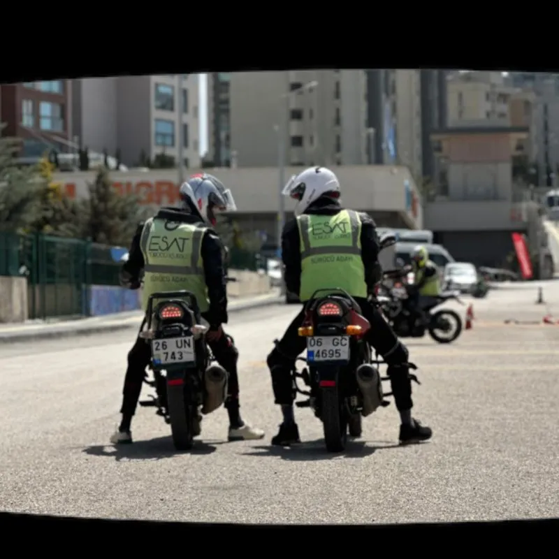 Esart Sürücü Kursu - Motosiklette Viraj Fren Hataları: 10 Yaygın Yanlış